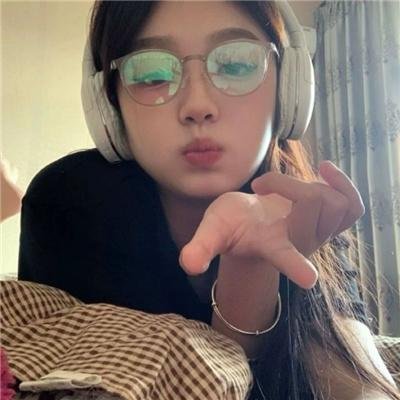 只是查理